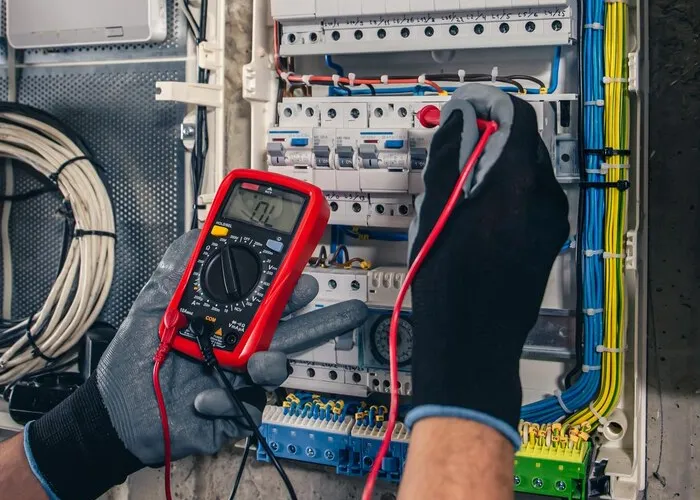 ELEKTRYK OLSZTYN - Usługi elektryczne 24h, najlepszy 2024